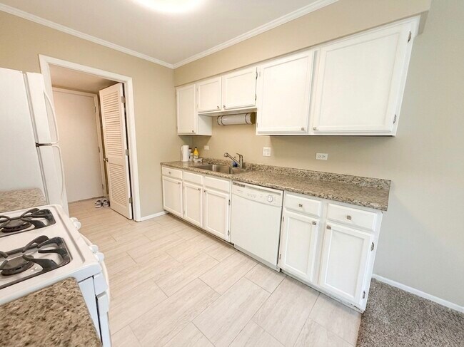 Foto del edificio - 1344 Barclay Ln