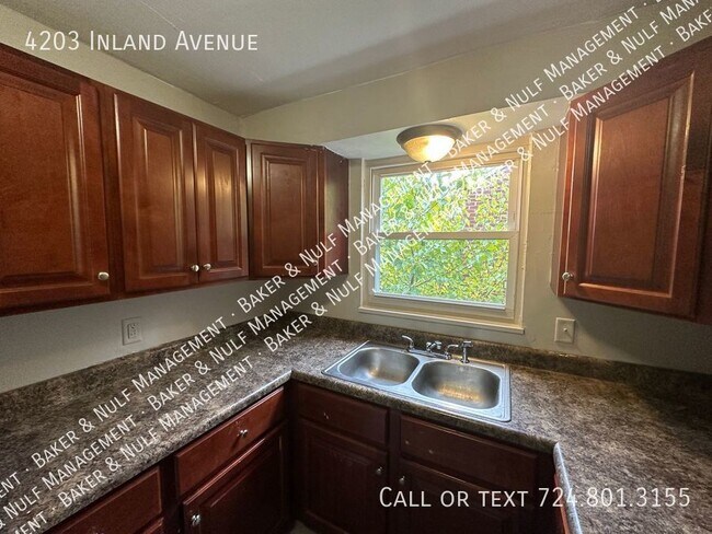 Foto del edificio - 4203 Inland Ave