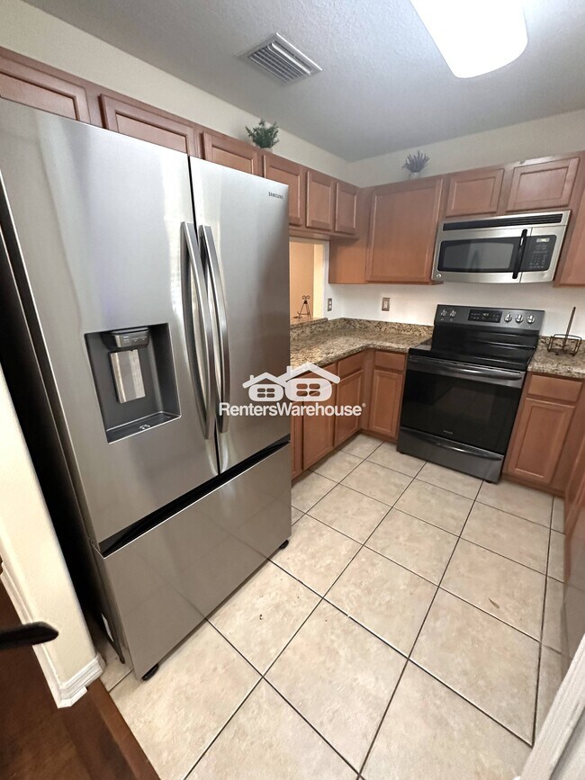 Foto del edificio - 10943 Keys Gate Dr