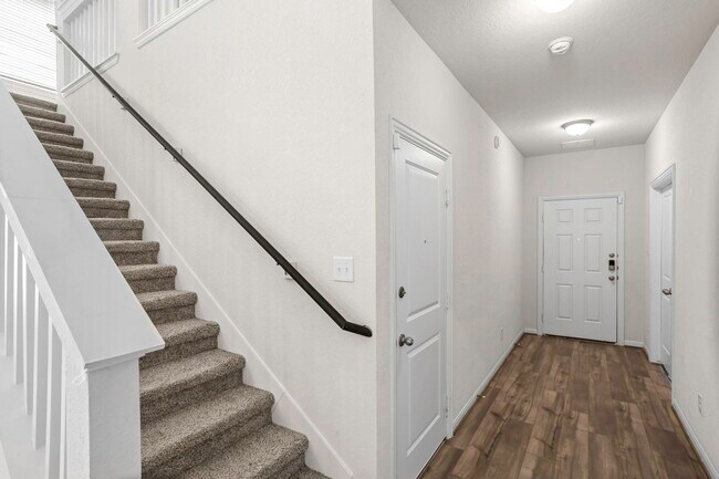 Foto del edificio - 2625 Lupton Leap