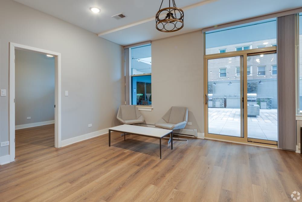 Foto del edificio - 5600 N Sheridan Rd