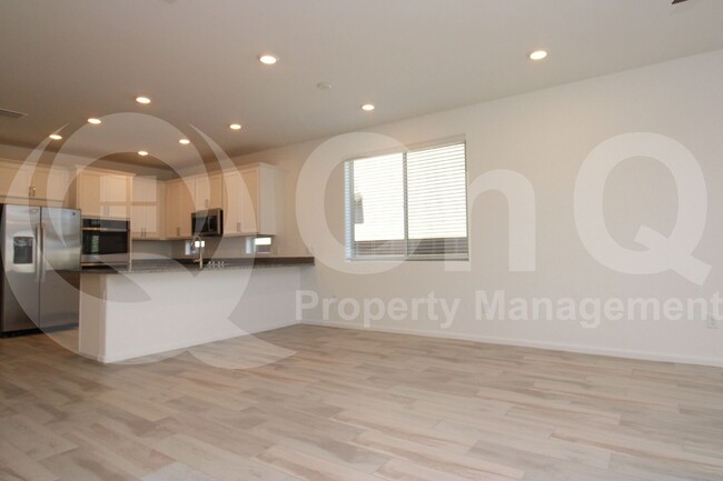 Foto del edificio - 7863 S Bonanza Park Dr