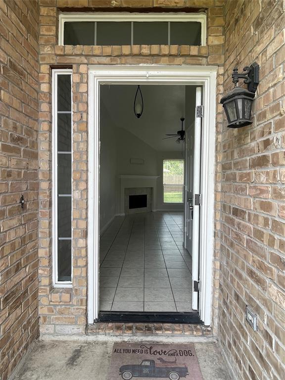 Foto del edificio - 22207 Falconwood Ln