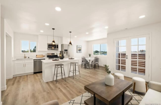 Foto del edificio - 3781 Ashford St