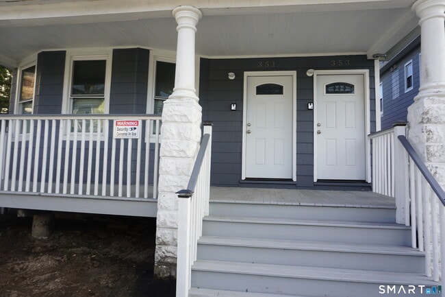 Building Photo - 361 Gregory St