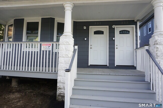 Foto del edificio - 361 Gregory St