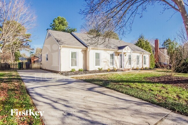 Foto del edificio - 11701 Charnwood Ct