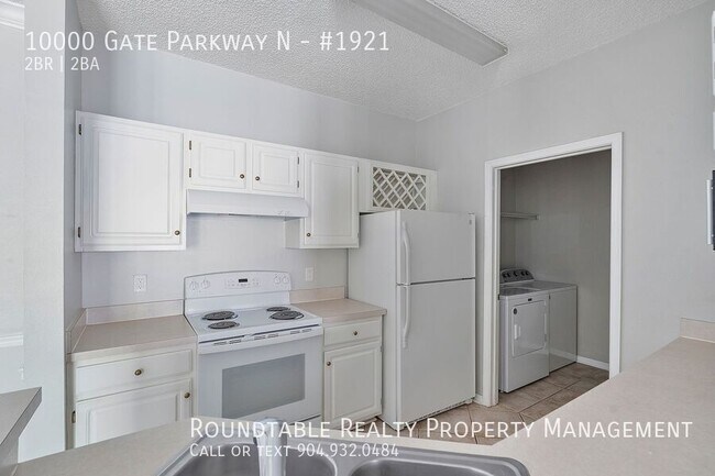 Foto del edificio - 10000 Gate Pkwy N