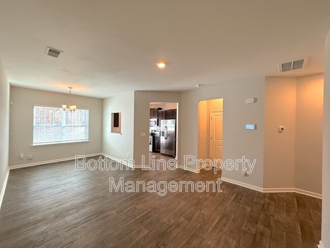 Building Photo - 6104 Guildford Hill Ln