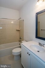 Building Photo - 23187 Hampton Oak Ter