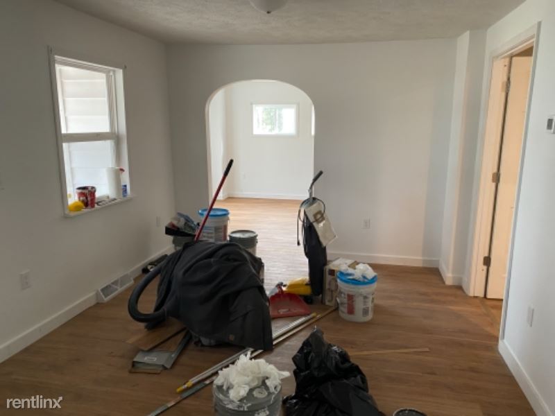 Primary Photo - 4 br, 1 bath House - 737 Second ave