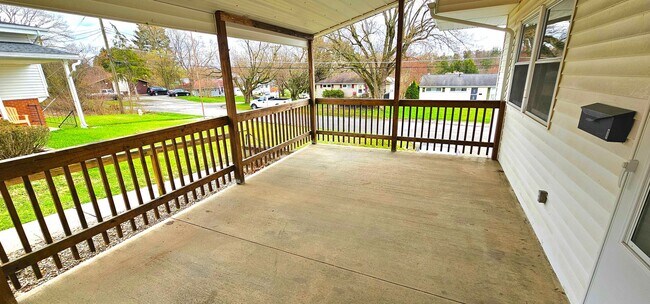 Foto del edificio - 253 Hillside Cir