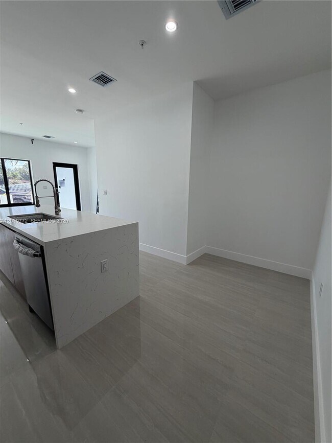 Building Photo - 9708 NW 26th Ave