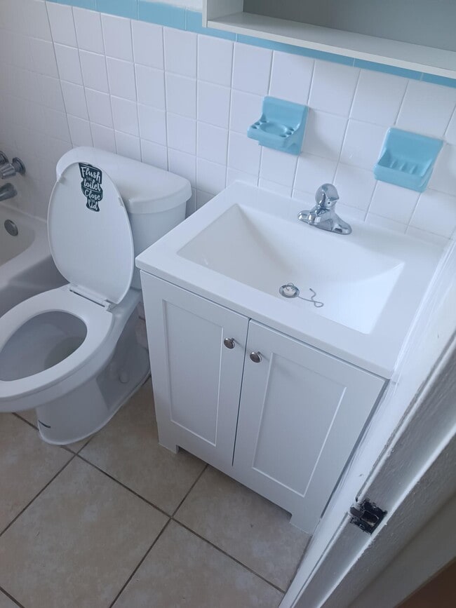 Foto del edificio - 410 S Tropical Trail