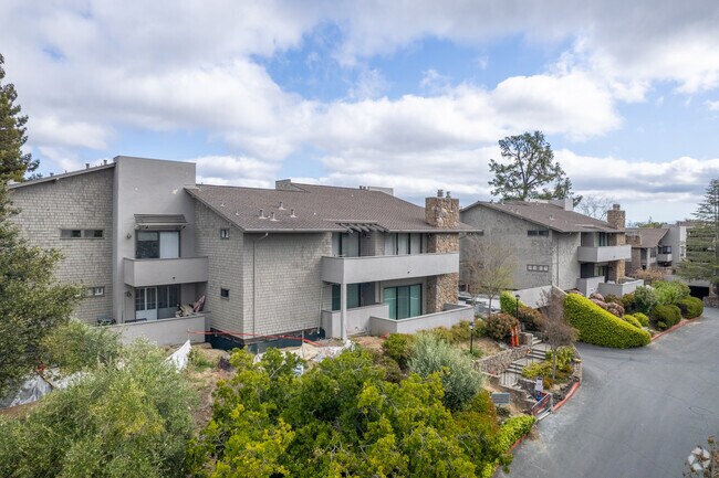 Building Photo - 26 Mansion Ct