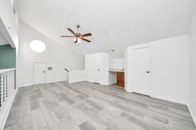 Foto del edificio - Waterfront Rental