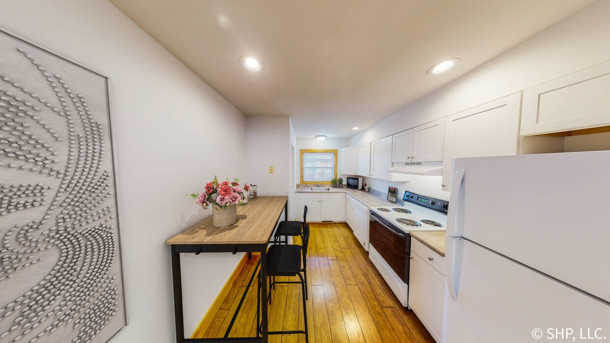 Foto principal - 1210 W Ash St