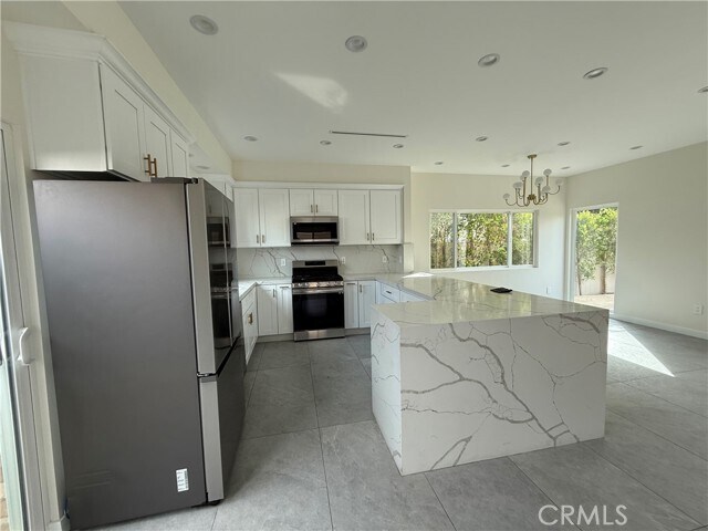 Foto del edificio - 13350 Brownell St