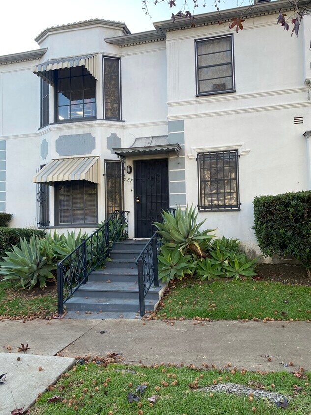 Front of building - 427 N Orange Grove Ave