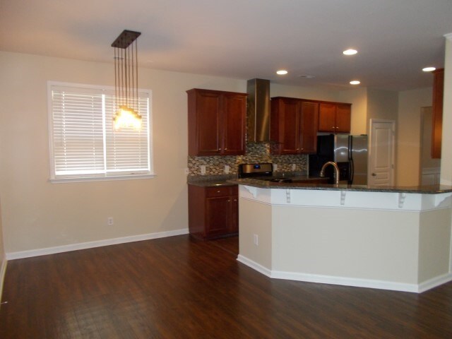 Building Photo - 8919 Cinder Ln