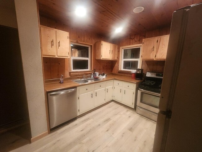 Foto del edificio - 26251 Alpine Ln