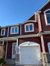 Building Photo - 52 Evelyn Powers Pvt