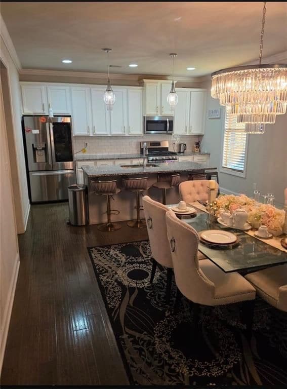 Foto del edificio - 4082 Groveland Park Dr