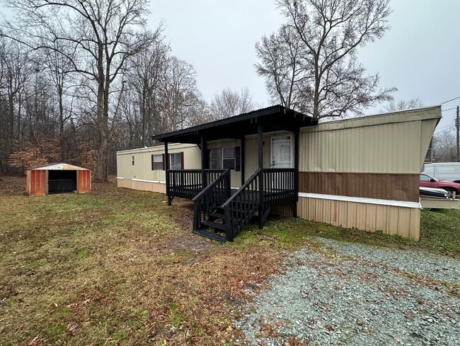 Building Photo - Mebane