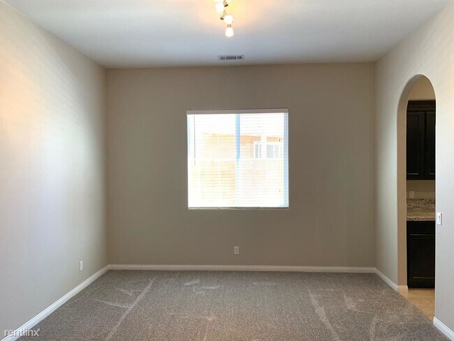 Building Photo - 3 br, 3 bath House - 39637 Dali Dr S
