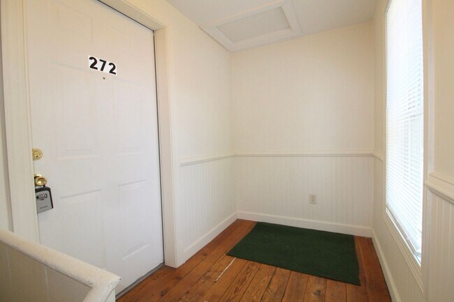 Foto del edificio - 272 W Bruce St