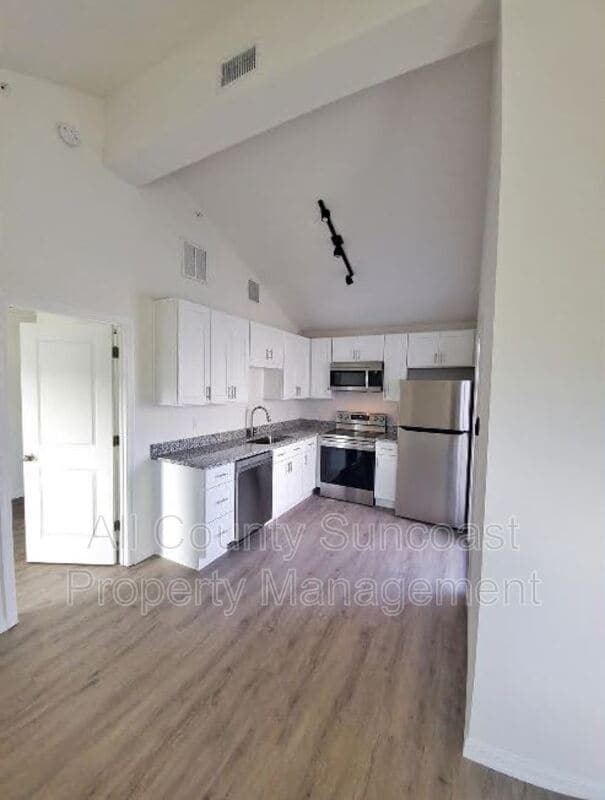 Building Photo - 1278 Jade Pl
