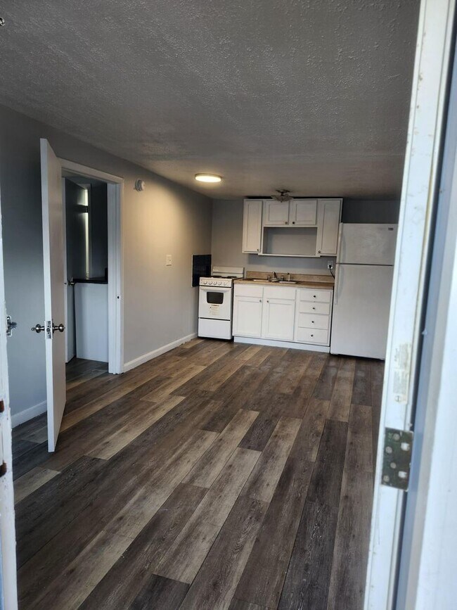Foto del edificio - 1 Bed 1 Bath Apartment for Rent $950