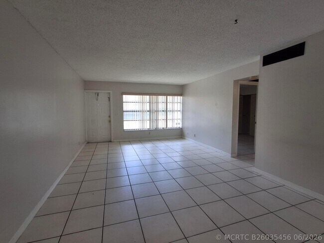 Building Photo - 11506 Royal Palm Blvd