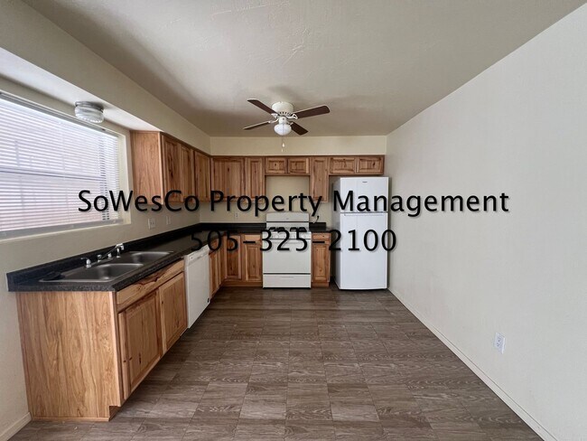 Foto del edificio - 2107 N Tucker Ave