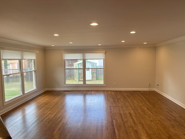 Foto del edificio - 304 Bellingrath Dr SW