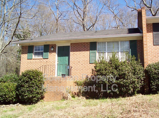 Photo - 132 Oxford Ct Townhome