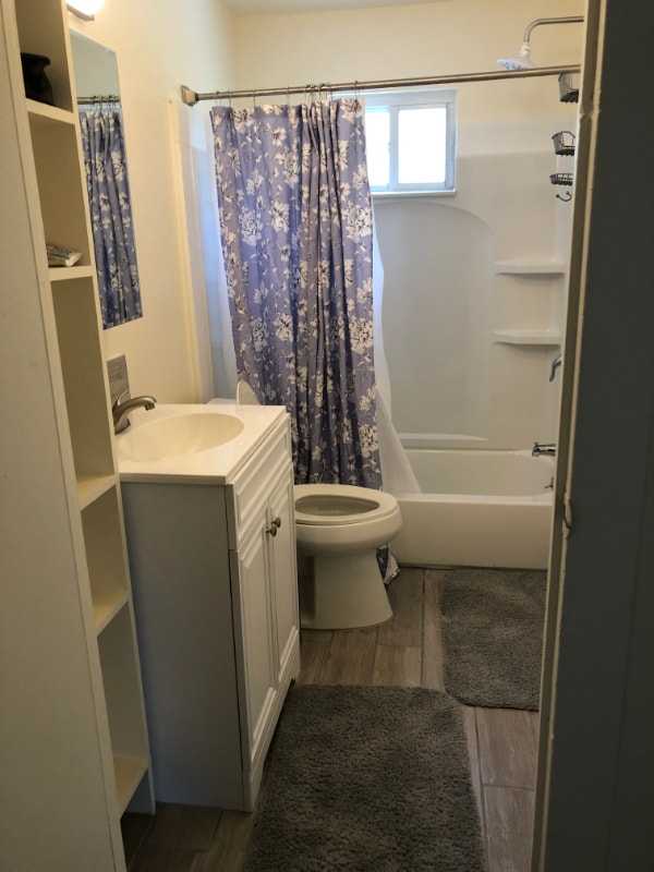 Building Photo - 42 Delsea Dr