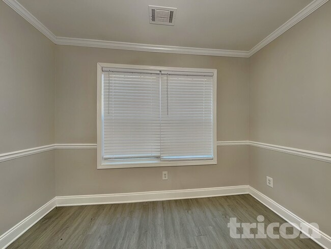 Foto del edificio - 3540 Stoney Creek Way