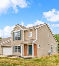 Building Photo - 37 Eastpointe Dr