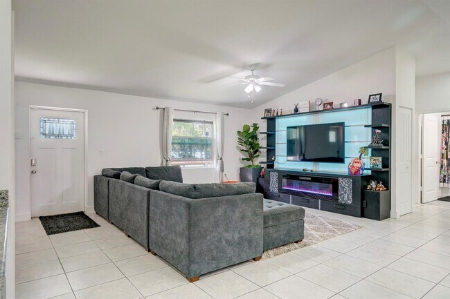 Foto del edificio - 17887 30th Ln N