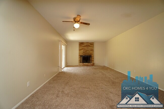 Foto del edificio - 2 Bed, 1 1/2 Bath Duplex Off Portland 50% ...