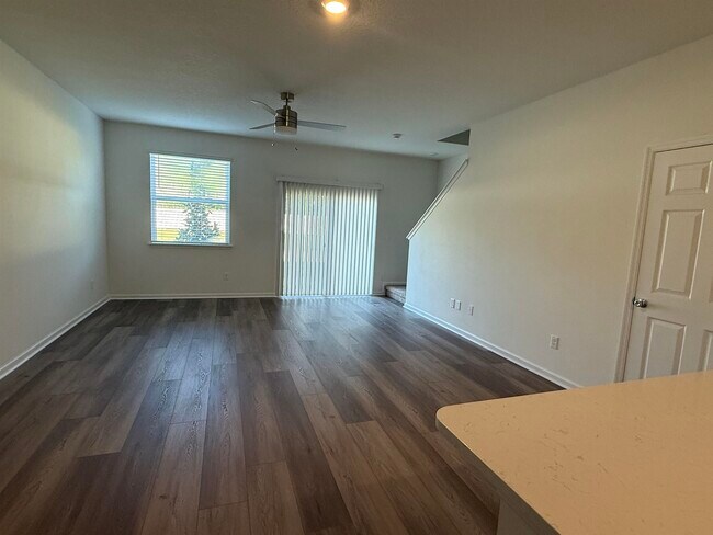 Building Photo - 159 Beach Palm Ct