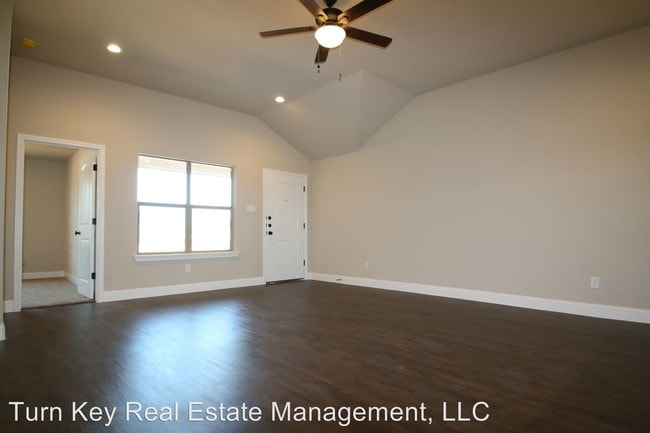 Building Photo - 1340-1344 White Sand Dr