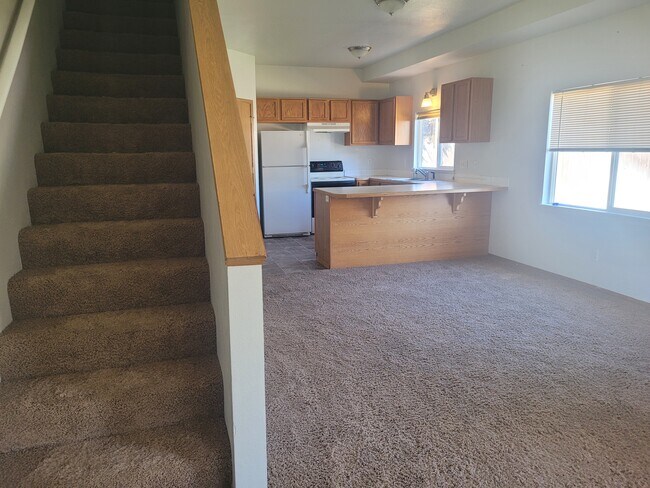 Open living room to kitchen - 1415 E Maple St