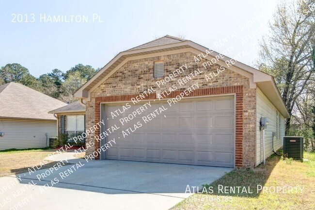 Building Photo - 2013 Hamilton Pl