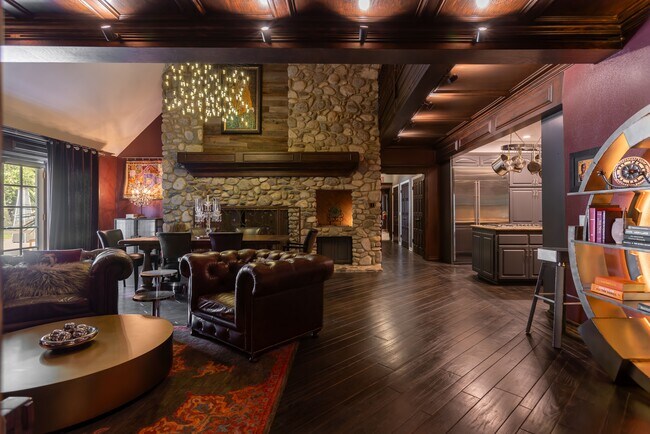Foto del edificio - 29155 Old Mill Creek Ln