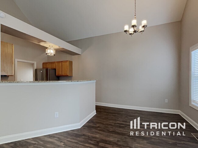 Foto del edificio - 953 Loch Lomond Cir