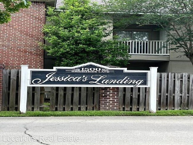 Building Photo - 2 br, 2 bath House - 1500 Brightside Drive...