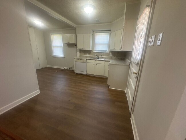 Building Photo - 4291 Zelda Ln