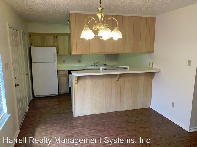 Building Photo - 2 br, 2 bath House - 9112 Woodgate Circle ...